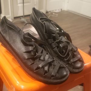 Lesther sandals